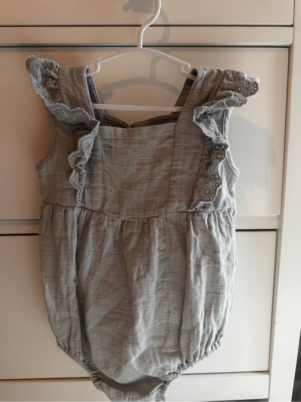 Quincy Mae Light Gray Lace Ruffle Romper